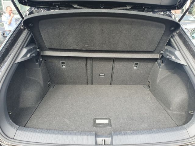 T-Roc R-Line 2.0 TDI DSG Navi AHK digitales Cock