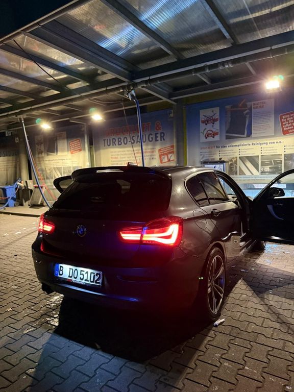 Image of BMW 120