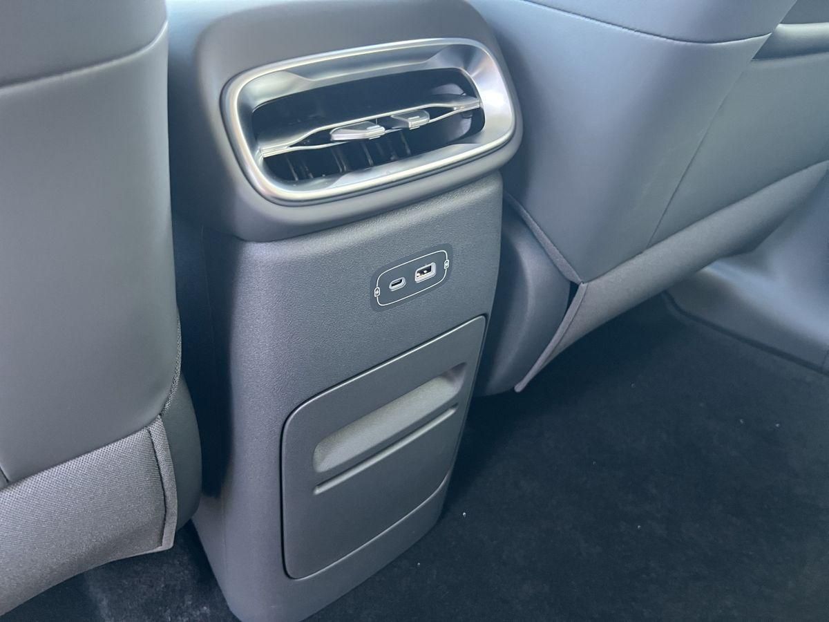 Leapmotor B10 - Bild 23