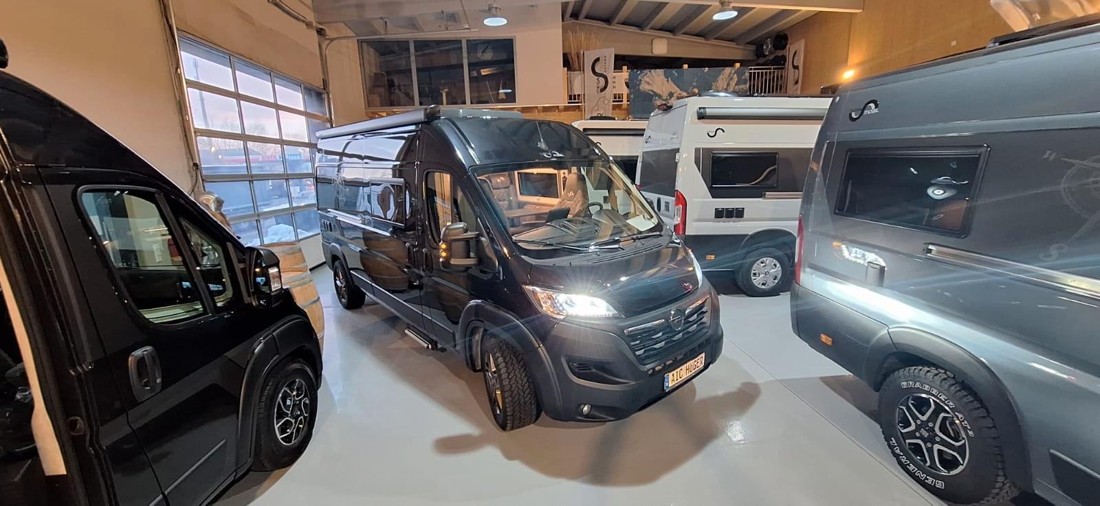 MegaMobil Mega Classic 18", LED, 200Ah LiFePo4,Dieselheiz