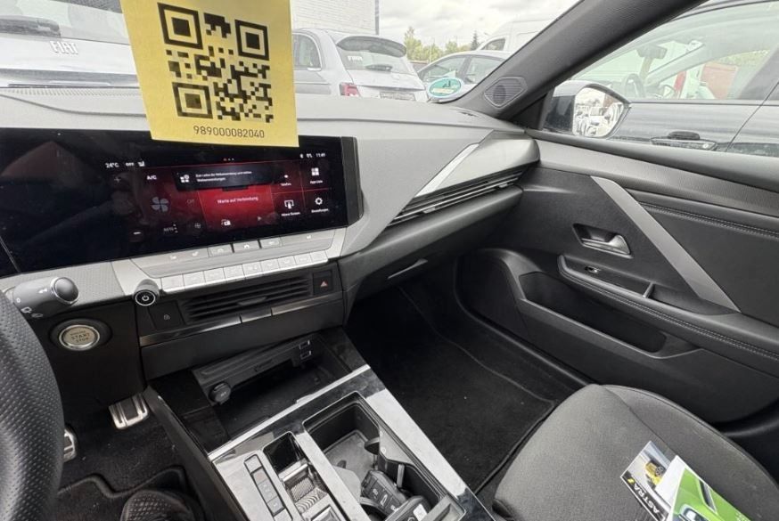 Fahrzeugabbildung Opel Astra L ST 1.2T GS LINE NAVI/LED/KAMERA/VIRT/DAB