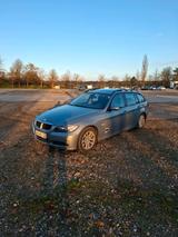 BMW E91 318d - BMW 318 aus 2007: Kombi, 318d