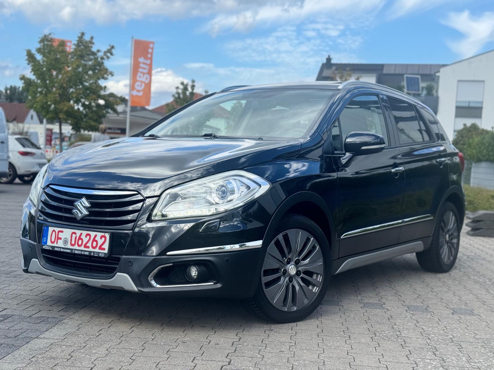 Suzuki SX4 S-Cross Comfort+* 1.Hand*Pano*AHK*Leder