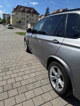 BMW X5 xDrive30d - - BMW X5 Gebrauchtwagen in Stuttgart