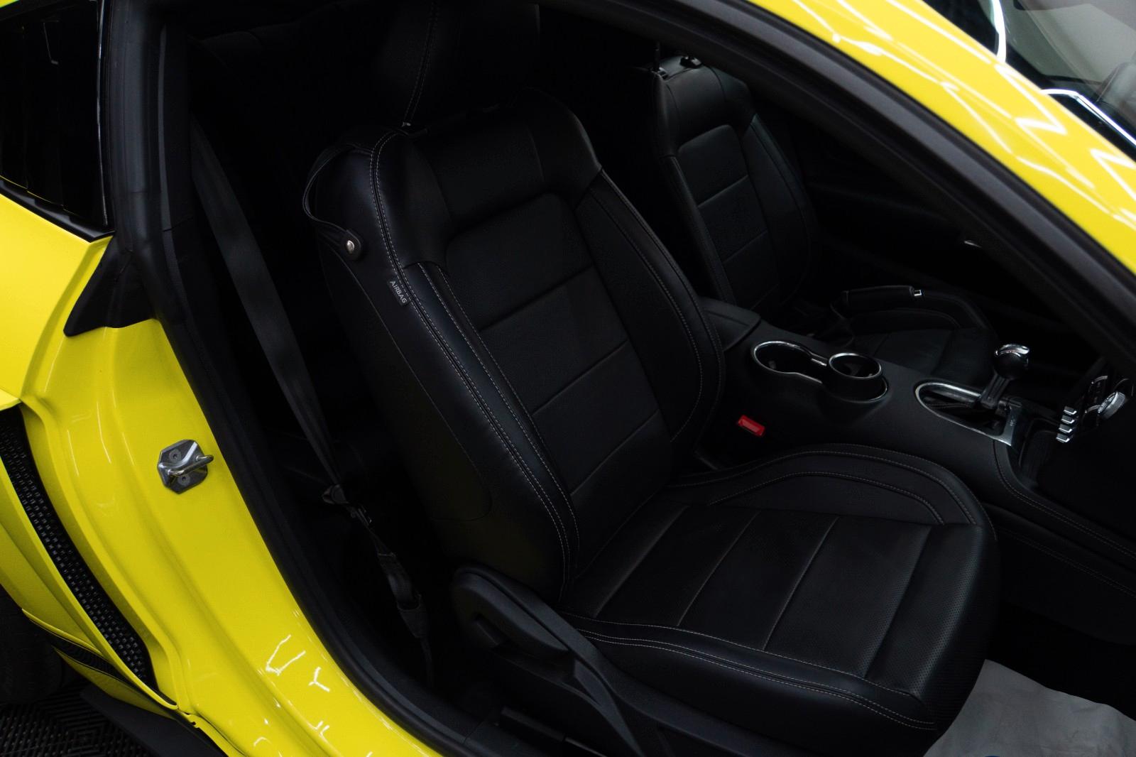 Ford Mustang 5,0 V8 GT500 optik, миниатюра 13
