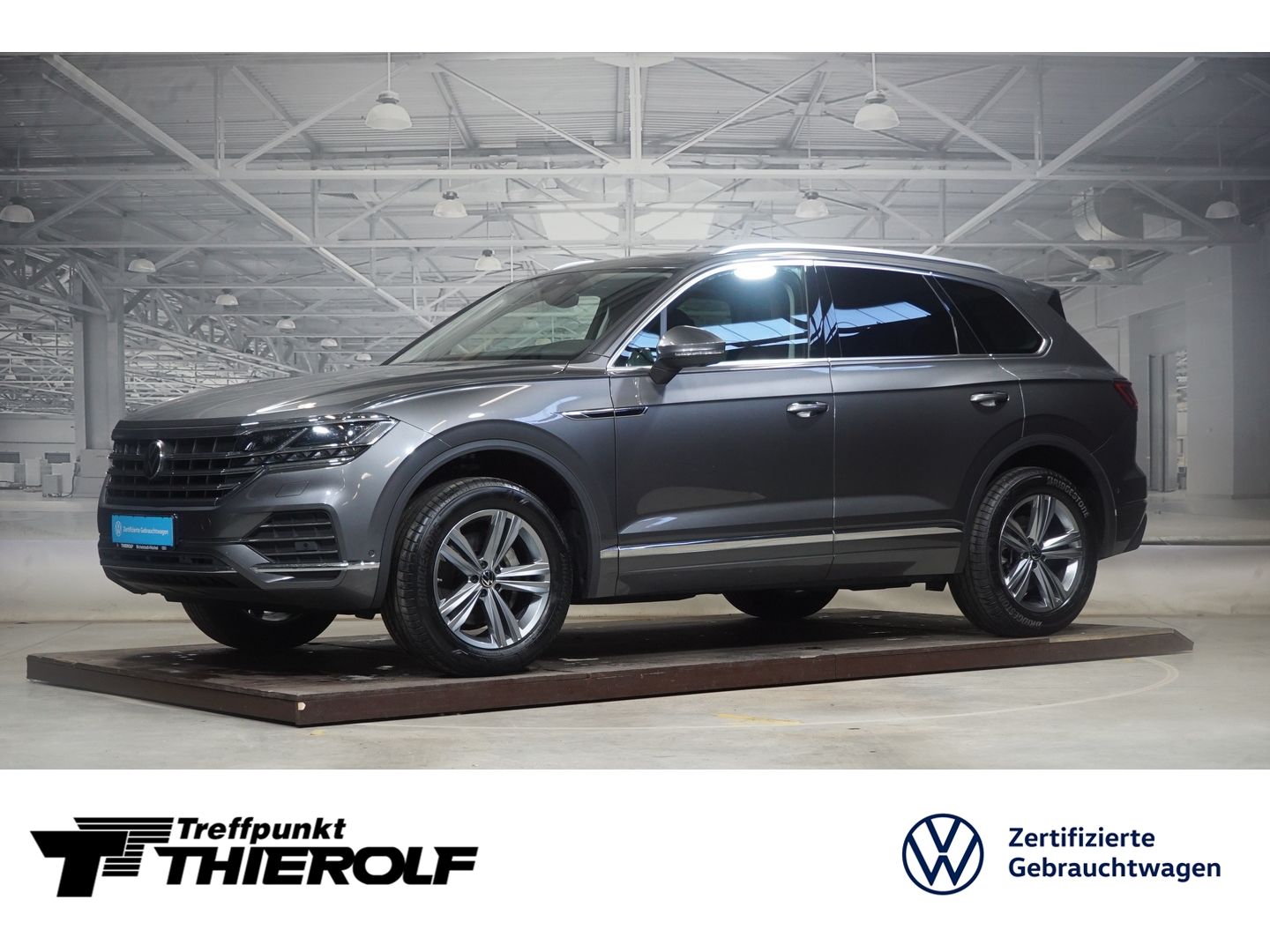 Volkswagen Touareg - Bild 1