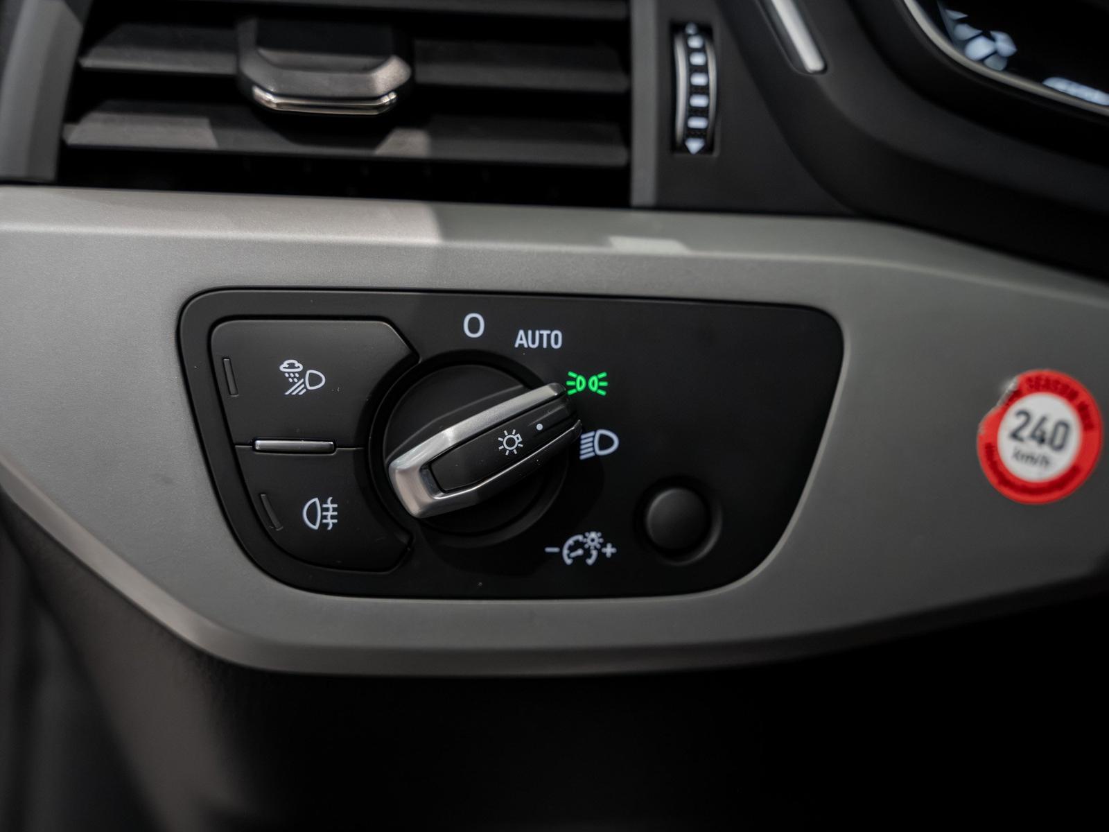 Audi A4 Avant 35 TFSI Navi Virtual el.Heck KeyLess LM