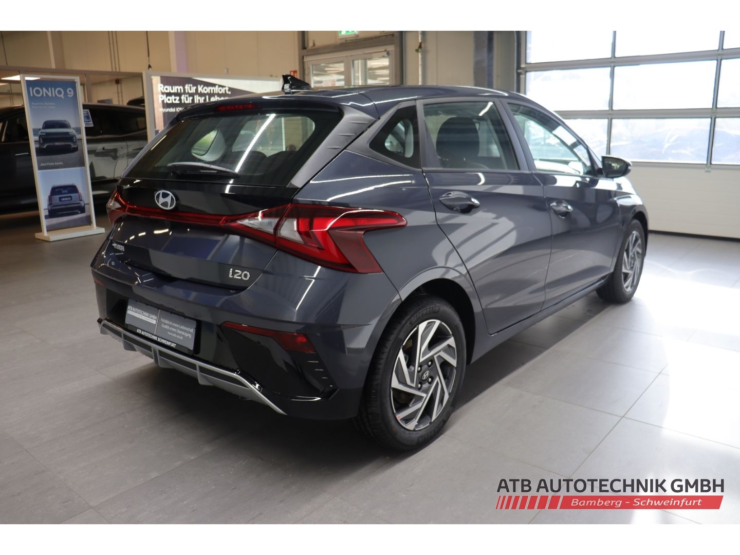 Fahrzeugabbildung Hyundai i20 Trend (MY26+ICC) 1.0 T-GDI 90 PS 7-DCT 2WD