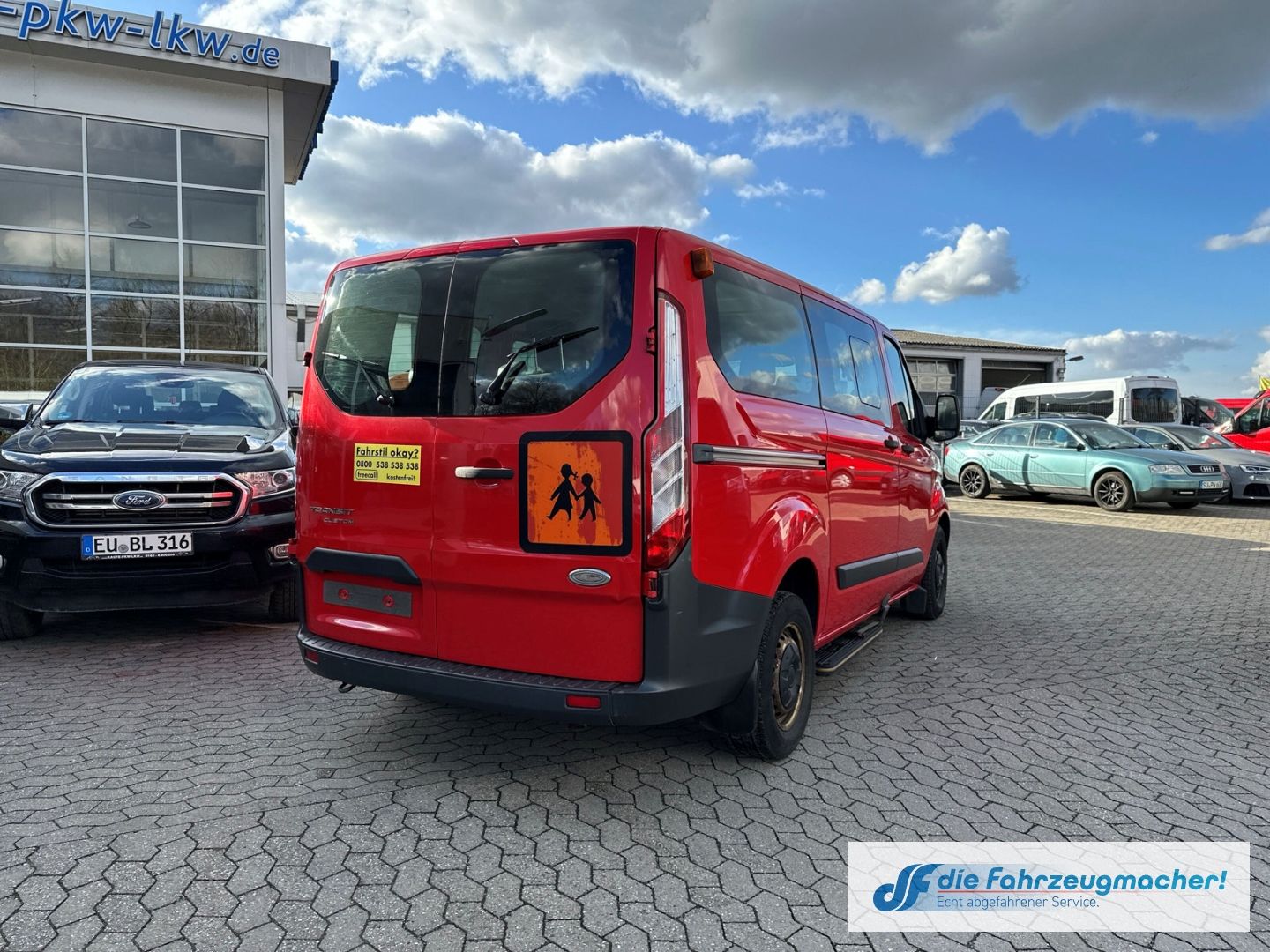 Fahrzeugabbildung Ford Transit Custom Kombi 300 L1 2.2 TDCi *1415