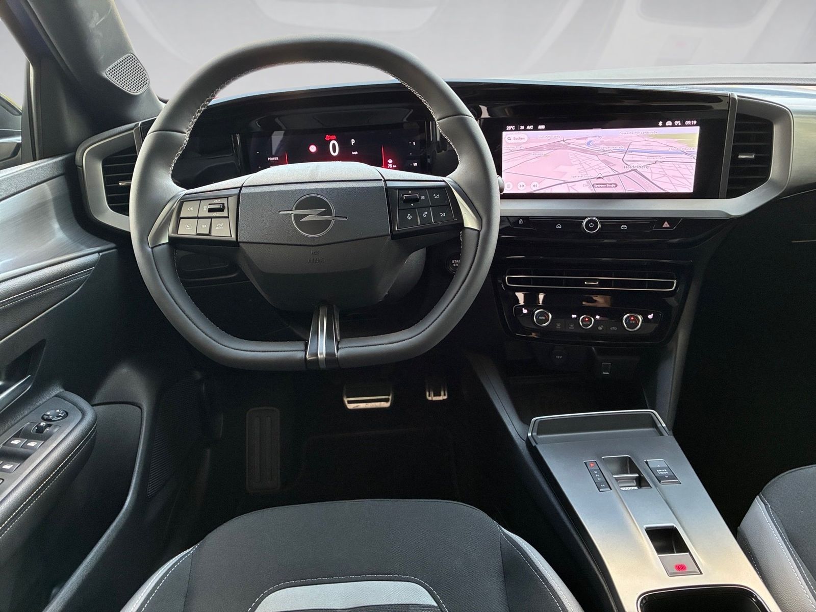 Fahrzeugabbildung Opel Mokka 1.2 GS Kamera,LED,Matrix,Navi,SHZ,Keyless