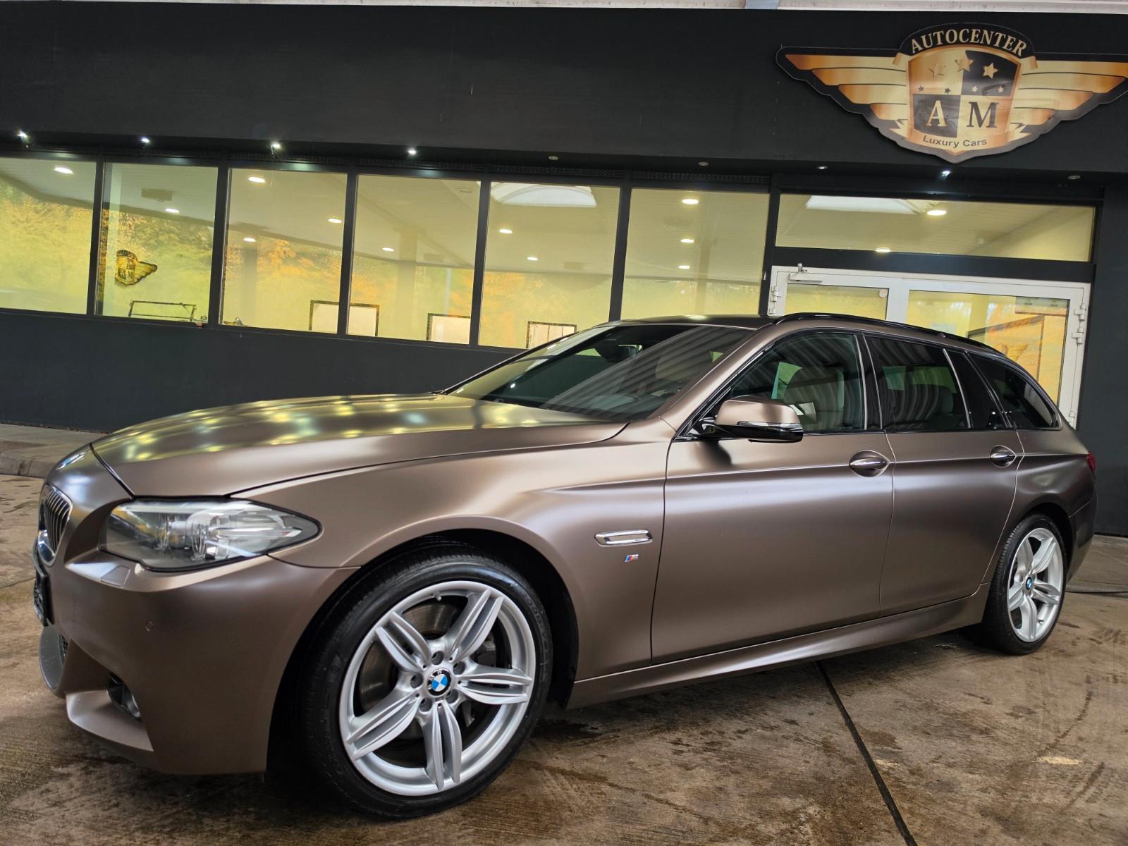 BMW 530d xDrive Touring M-Sportpaket FROZEN/Pano/AHK