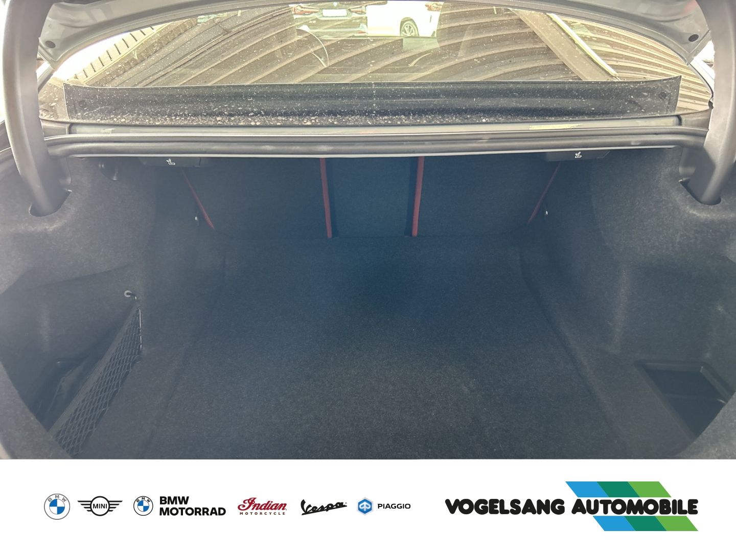 Fahrzeugabbildung BMW 420 i Coupe M Sport Pro HiFi Schiebedach 19' Len