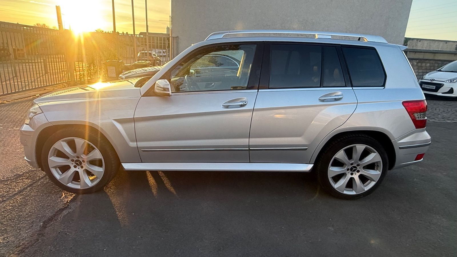 Fahrzeugabbildung Mercedes-Benz GLK 350 GLK GLK 350 CDI 4Matic