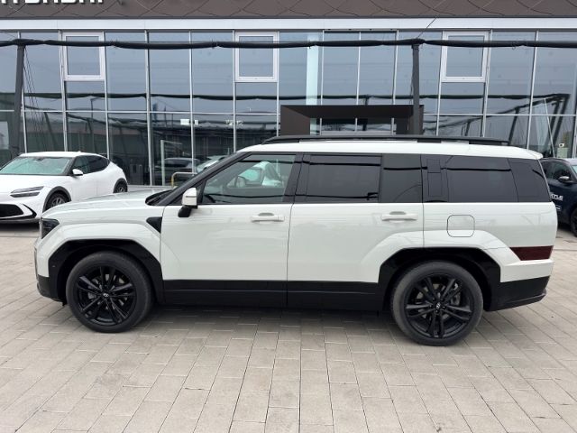 Fahrzeugabbildung Hyundai SANTA FE PHEV (MY25) 1.6 T-GDI 4WD BLACKLINE 7-S