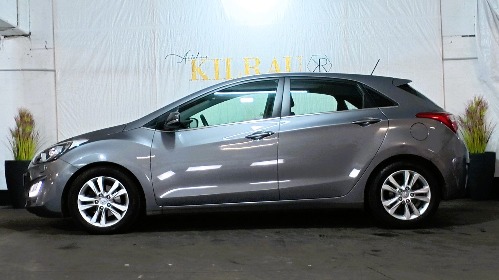 HYUNDAI i30 1.Hand Xenon, Kamera, PDC, Navi, Touch