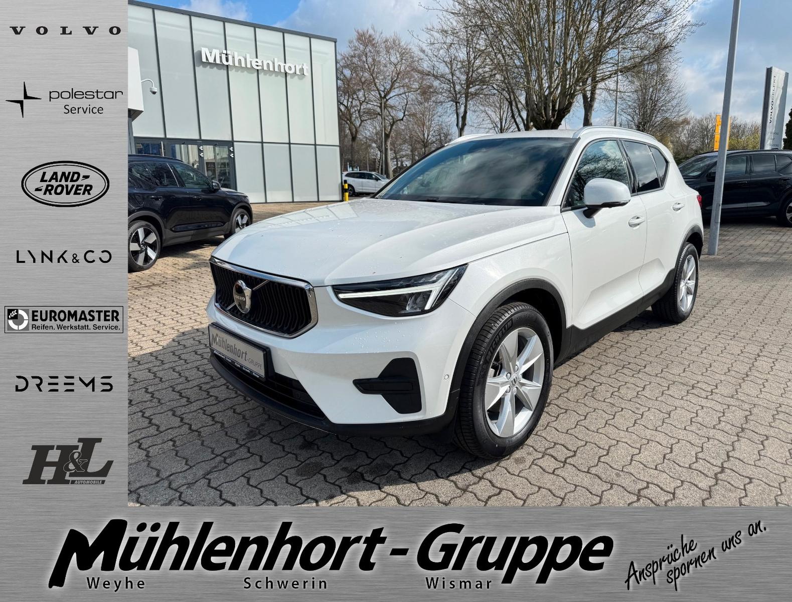Volvo XC40 B3 DKG CORE - 360 - BLIS - Keyless - Pilot