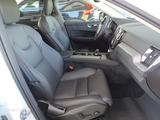 Volvo XC60 B4 Ultimate Dark°DIESEL°AWD°AHK°360°Cam°Pan - Volvo XC60: Ultimate Dark