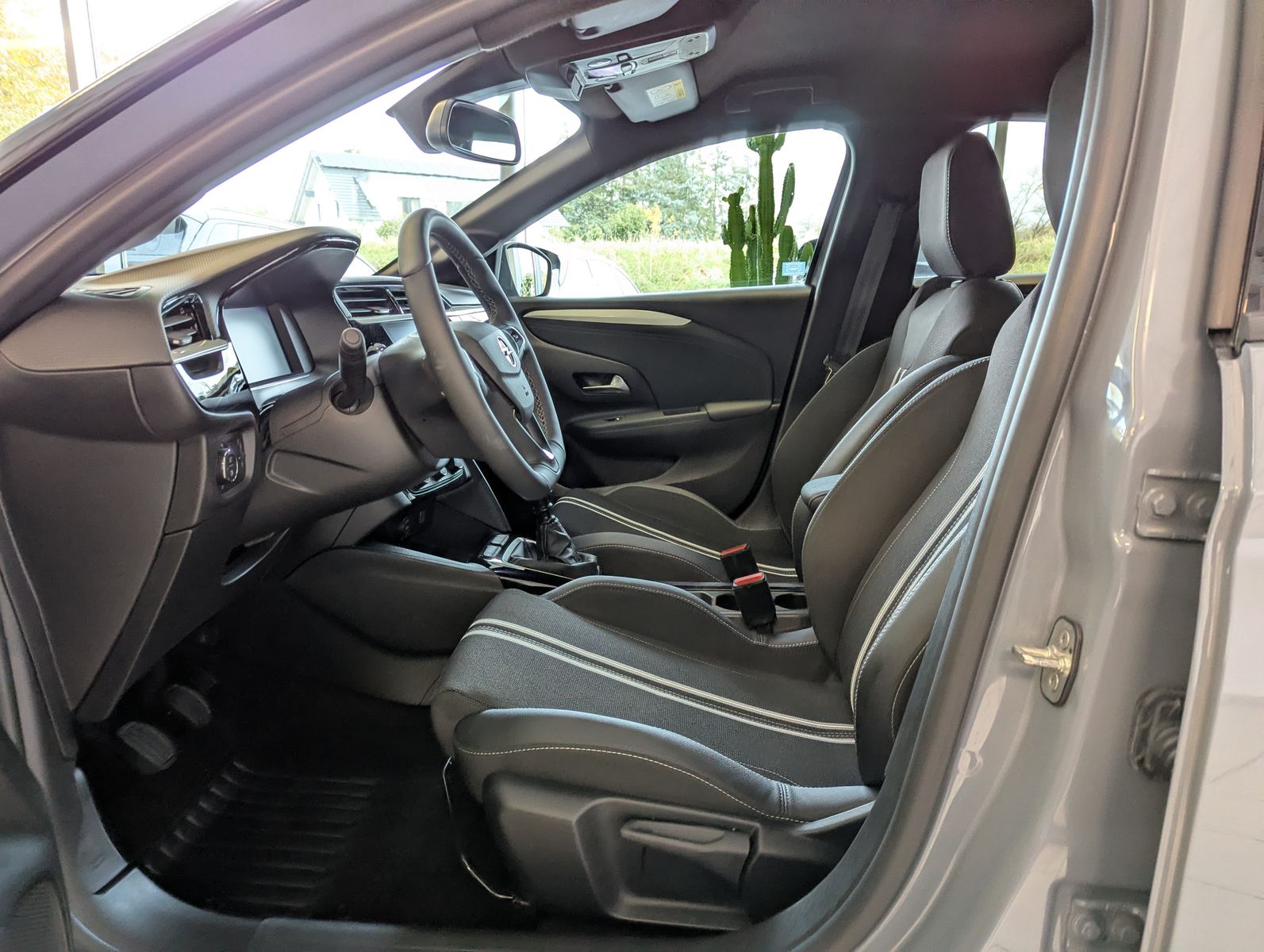 OPEL Corsa 1.2 GS IntelliLux Tech1-Komfort-Paket Cam - Image 12