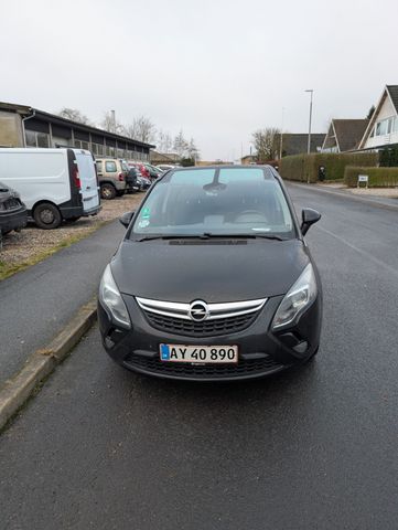 Opel Zafira 1,4 TURBO benzin