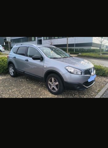 Nissan Qashqai +2