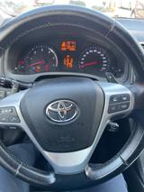 Toyota Avensis 2.2 D-4D  Euro 5 | 150 PS ... - Toyota Avensis mit Diesel-Antrieb: Kombi, Automatik, 2.2