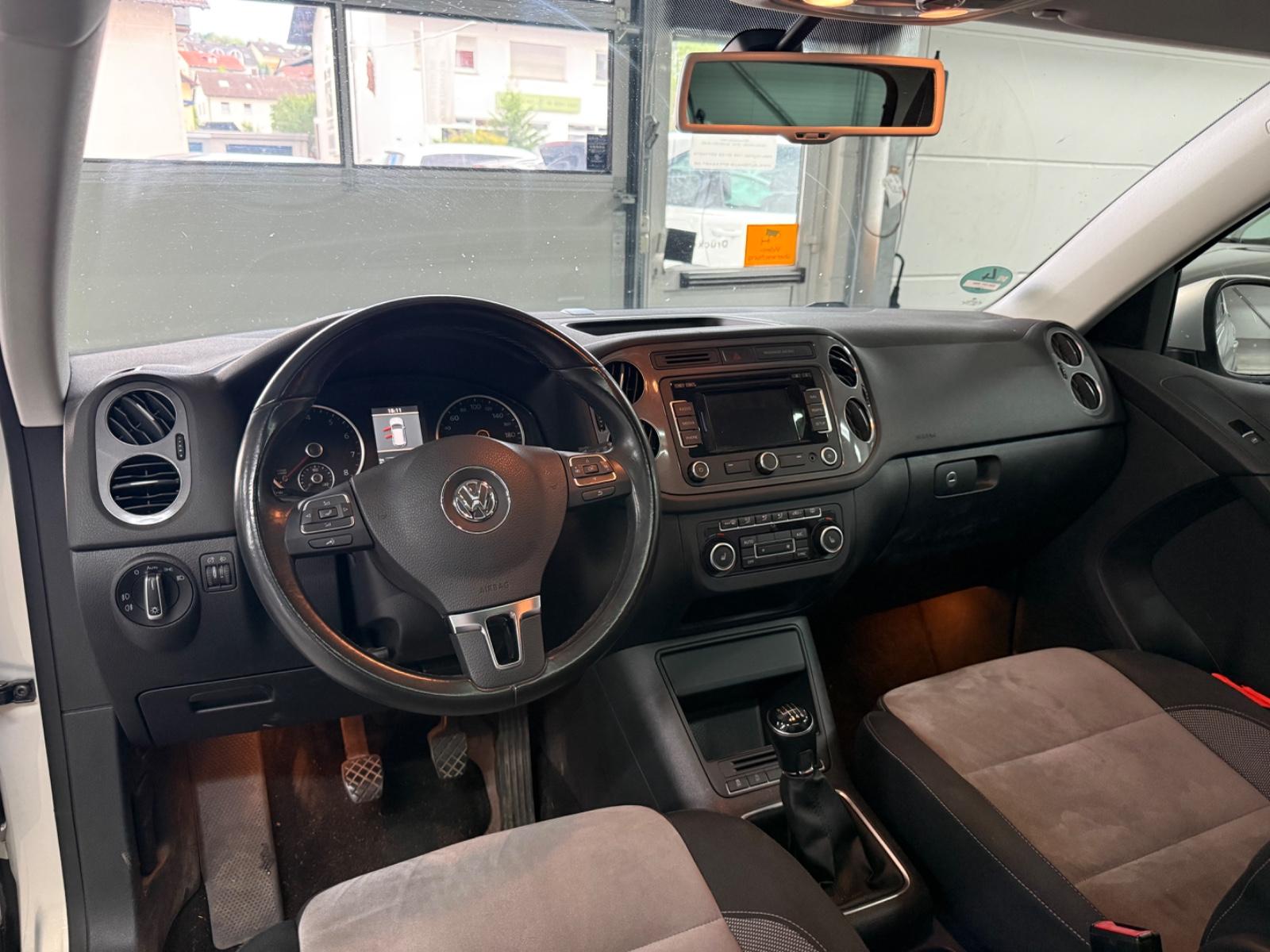 VOLKSWAGEN TIGUAN 1.4 TSI 160ch STYLE BVM Toit panoramique Sièges chauffants sport Historique présent - 1ERE MAIN
