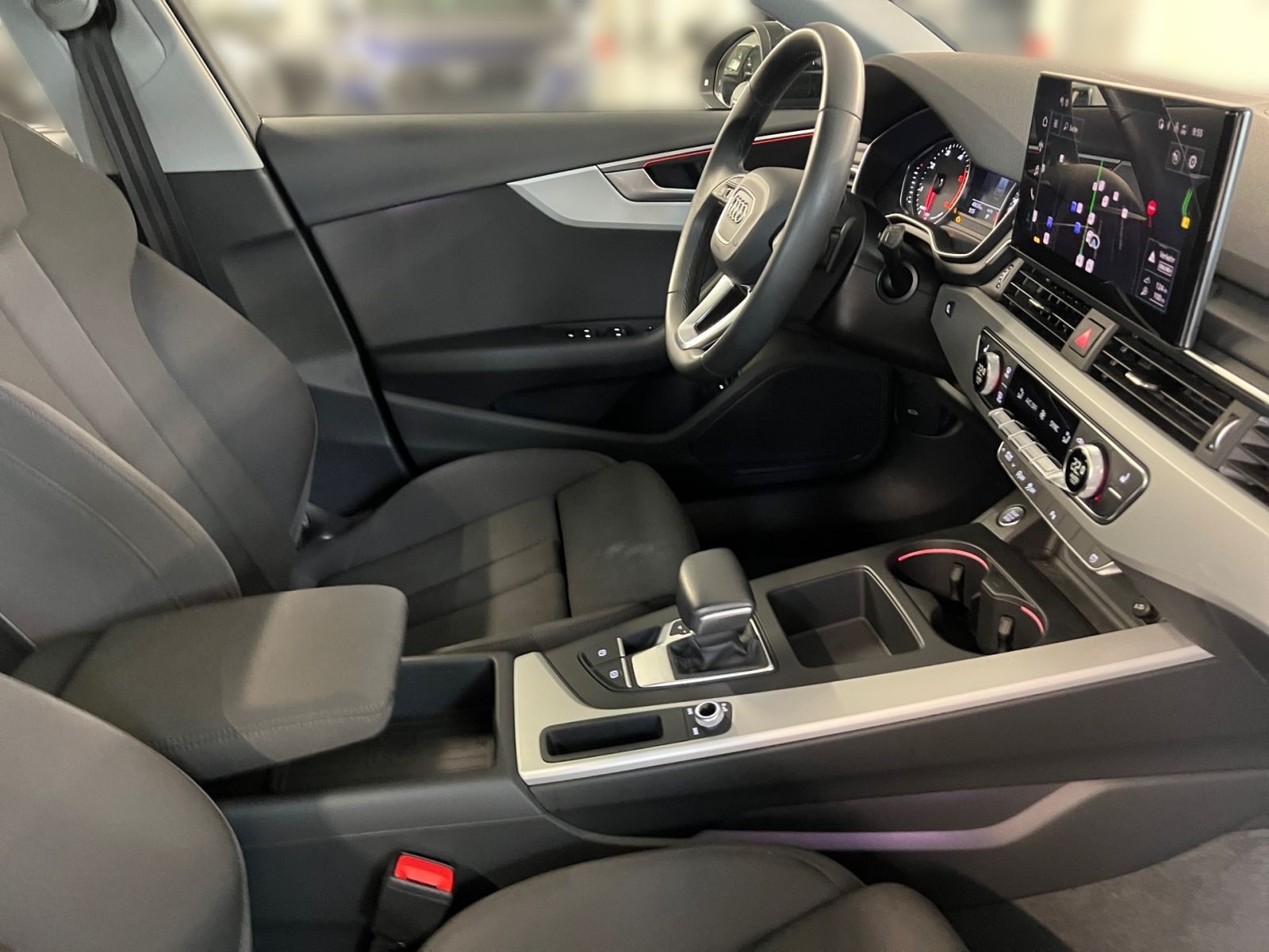 Audi A4 - Bild 15