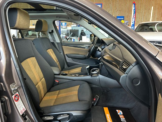BMW X1 18 d xDrive *Navi*Pano*BiXenon*AHK*