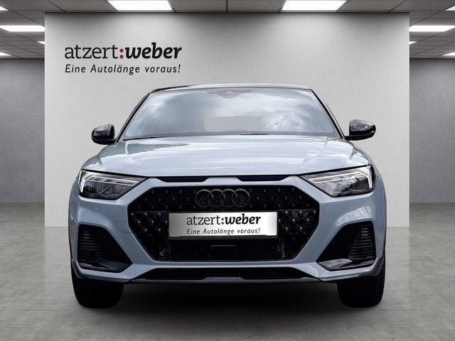 Fahrzeugabbildung Audi A1 allstreet 30TFSI S-tronic LED Kamera 17"