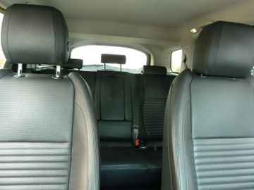 Land-Rover Discovery - 10