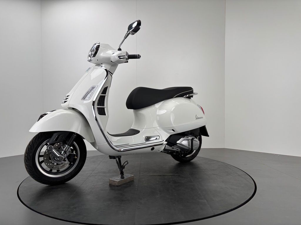 Fahrzeugabbildung Vespa GTS 310 FL SUPER *NEUFAHRZEUG 2026 *