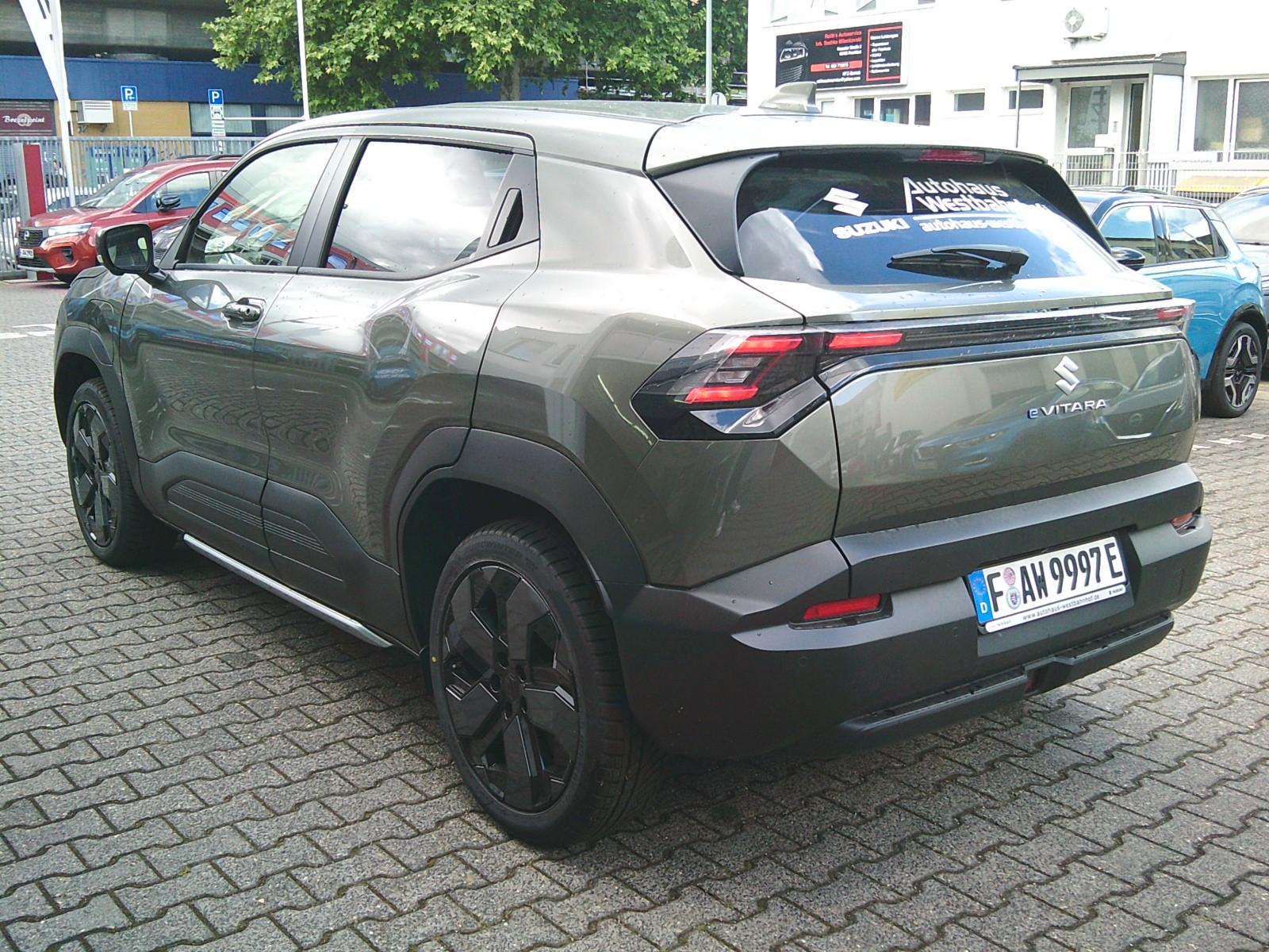 Suzuki e Vitara 128 kW eAxle Comfort+