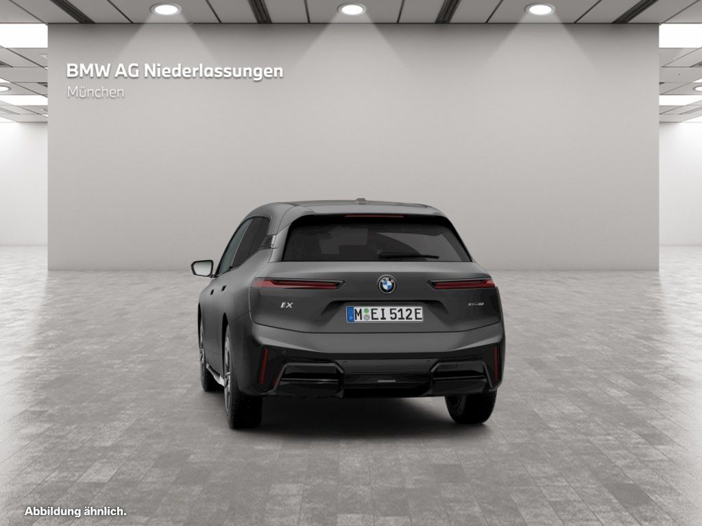 BMW iX - Bild 9
