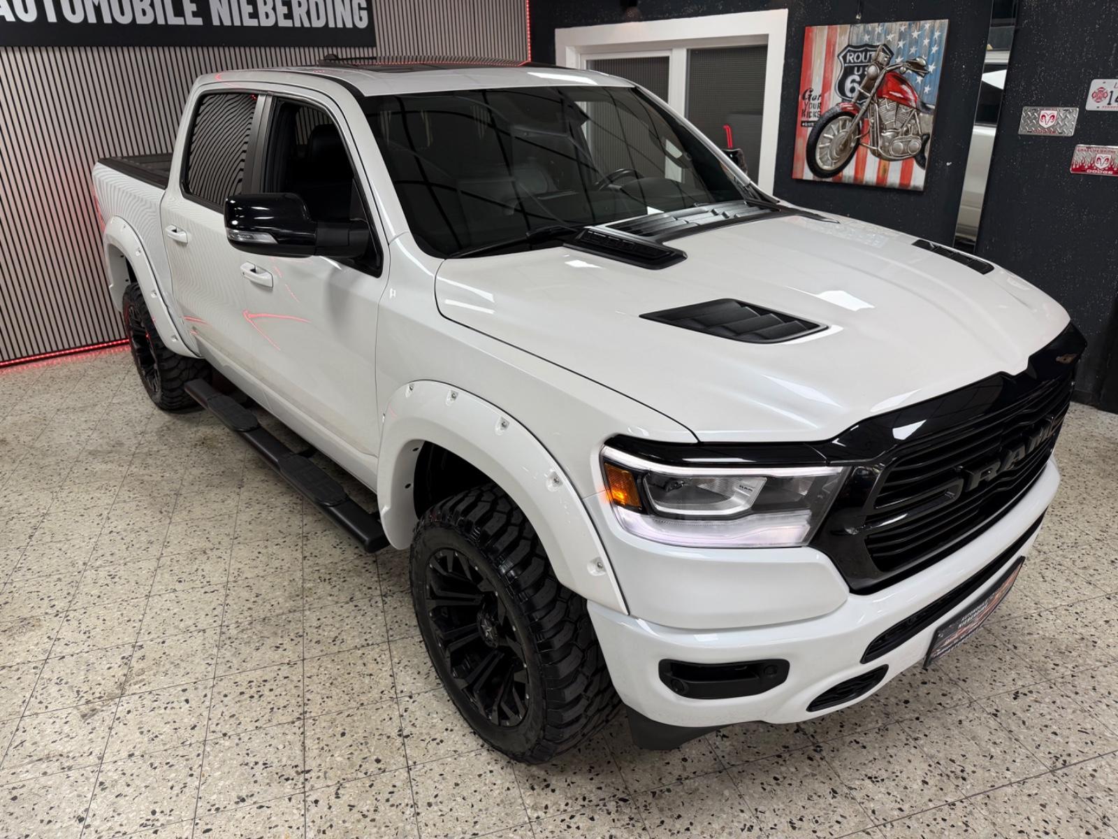 Dodge Ram 5.7 HEMI 4X4 Sport / Pano / ACC / 360° / 12", миниатюра 4