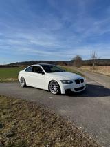 BMW E92 330d - BMW 330: Coupe, 330d