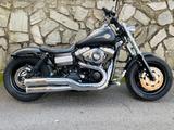 Harley-Davidson Fat Bob - HARLEY-DAVIDSON 2011 FAT BOB