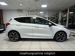 FORD Fiesta ST/2.HAND/LED/NAVI/RECARO/ALCANTARA!