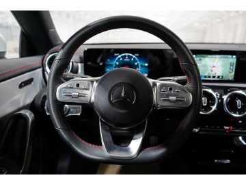 Mercedes CLA 180 Shooting Brake - 7