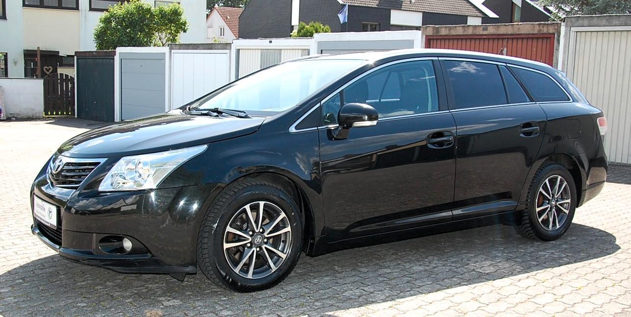 Toyota Avensis Combi Edition 2.0 D-4D