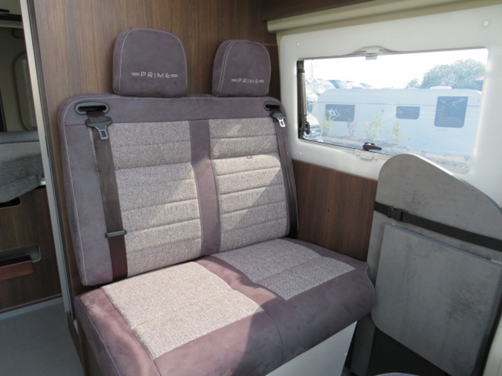 Fahrzeugabbildung Pössl Summit Prime 540 Fiat 140 PS 8627EUR geschenkt