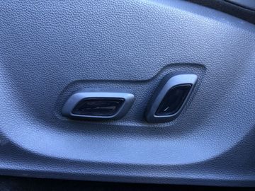Fahrzeugabbildung MG ZS EV 72 kWh Luxury  *1 MONAT LIEFERZEIT*