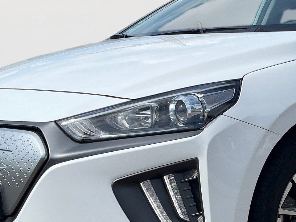 Fahrzeugabbildung Hyundai IONIQ Facelift Elektro TREND-Paket