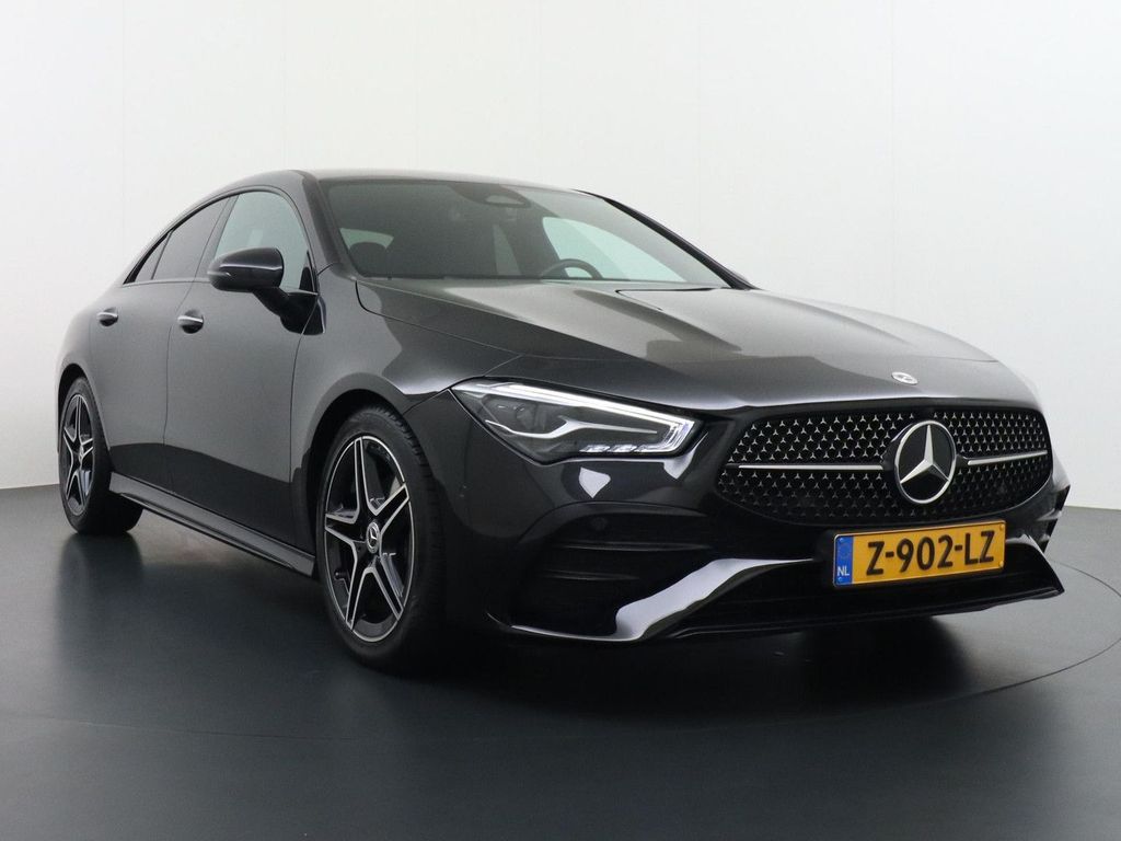 Mercedes-Benz CLA 180 Star Edition AMG Line Nightpakket, Parke