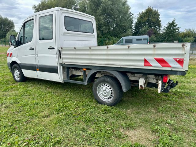 Volkswagen Crafter Pritsche 35 L2 mittelDoppelkabine 6 Sitz — Bild 2