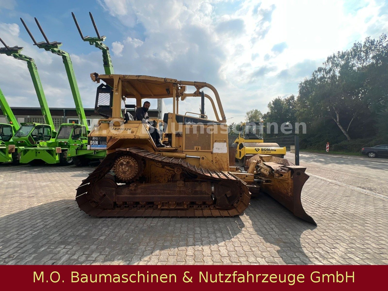 Fahrzeugabbildung CAT Caterpillar D 5 N LGP