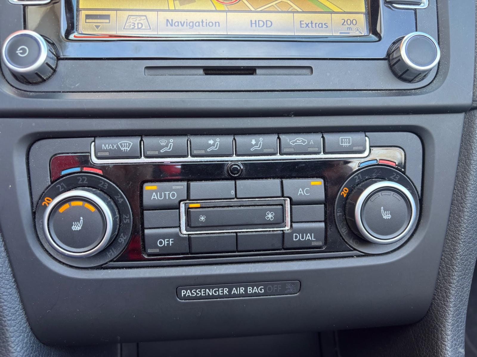 Volkswagen Golf VI Cabriolet=Leder-Xenon-Kamera-Navi-=