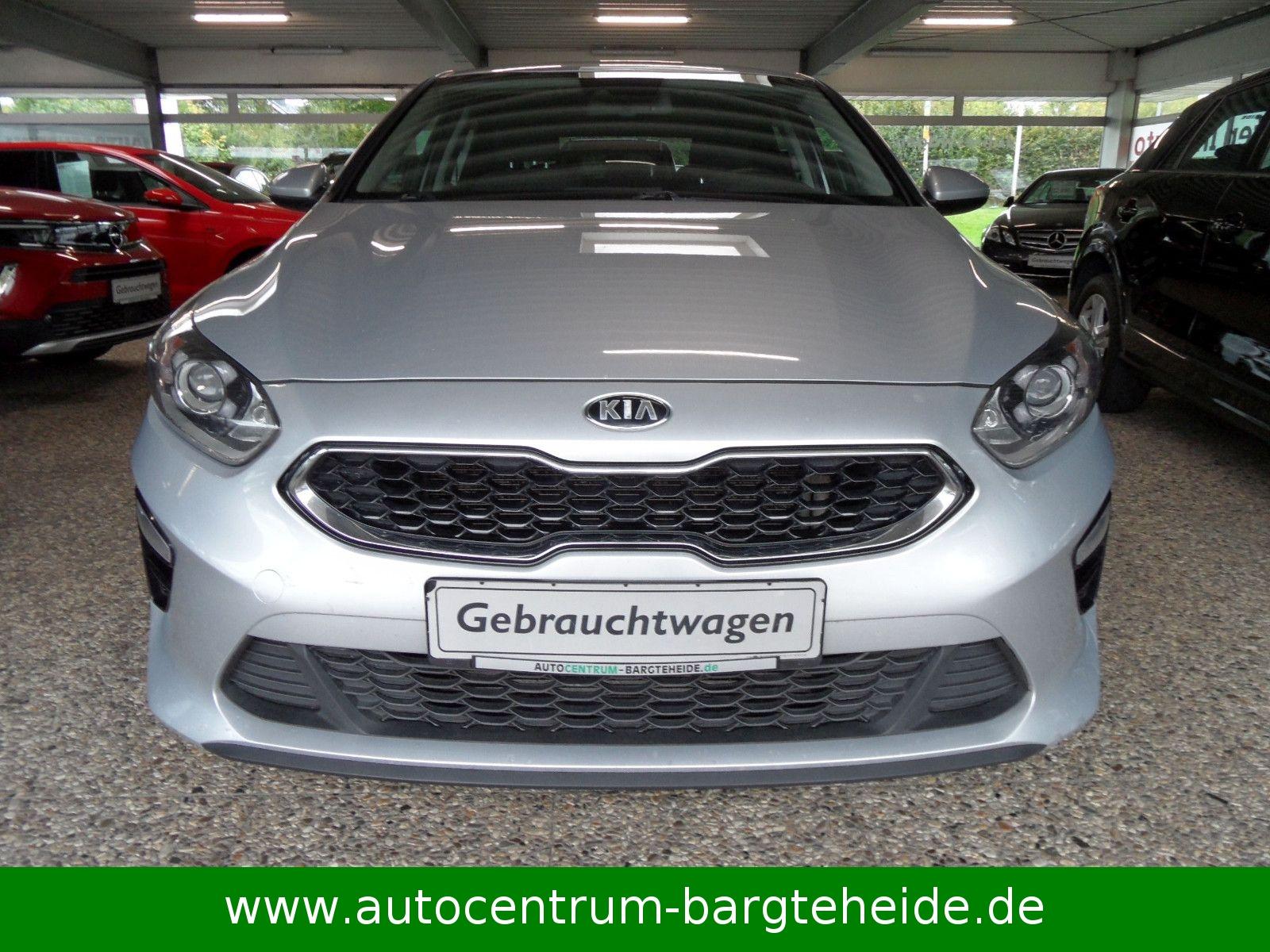Kia Ceed 1.5 T-GDI KAMERA+NAVI+DAB+S.HZG