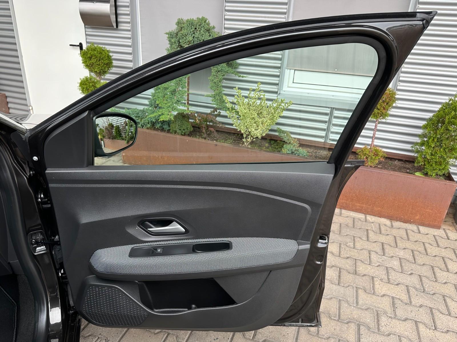 Dacia Logan 1.0 TCe Black Edition*Navi*Automat*LED*DAB, миниатюра 27