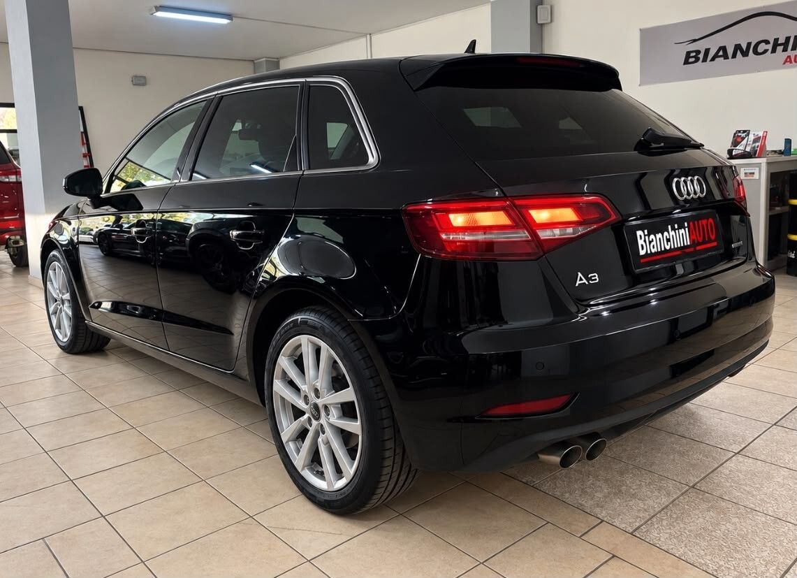 Audi A3 Sportback 40 TDI quattro S tronic Sport imagem 3
