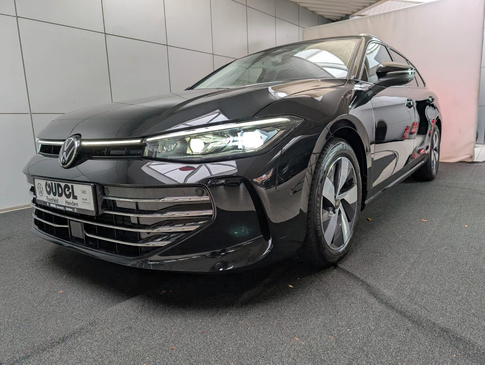 Volkswagen Passat 2.0 TDI Elegance AHK IQ Nav App